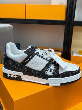 Louis Vuitton Monogram Trainer Sneakers